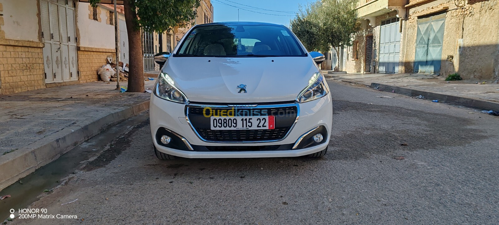 Peugeot 208 2015 Allure Facelift