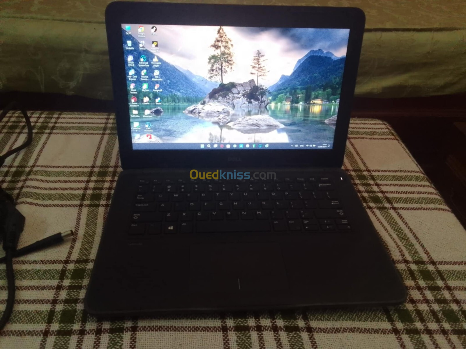 DELL LATITUDE 3380 I5 7eme génération