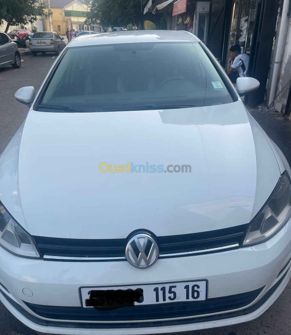 Volkswagen Golf 7 2015 Trendline +