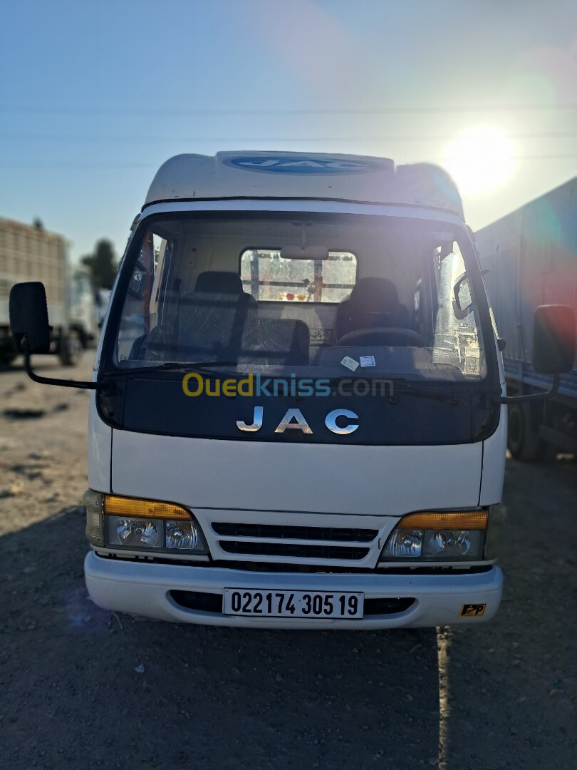 JAC 1025 2005