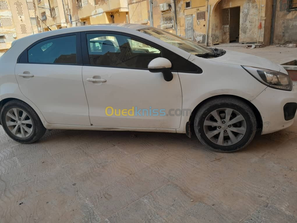 Kia Rio 5 portes 2013 