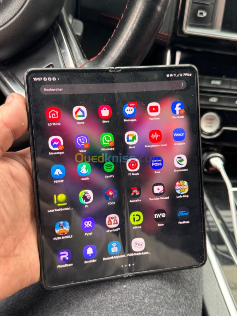 Samsung Galaxy z fold 3