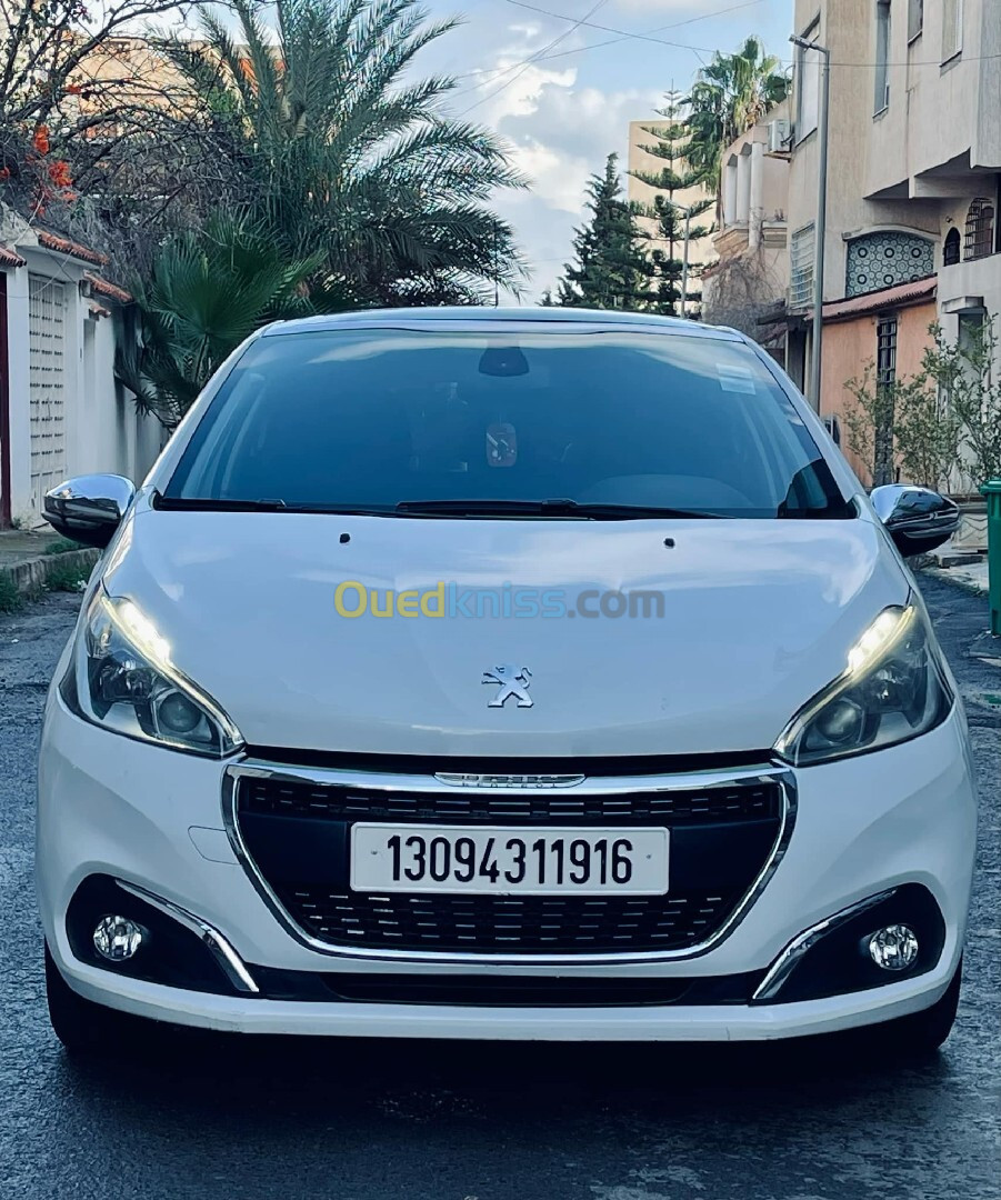 Peugeot 208 2019 Allure Facelift