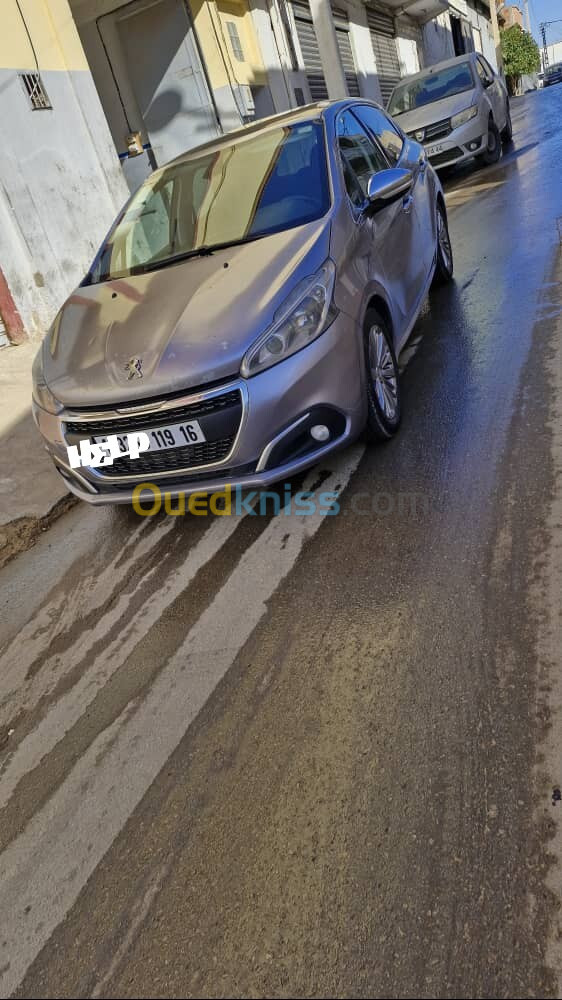 Peugeot 208 2019 Allure Facelift