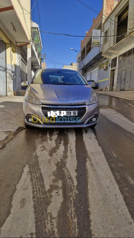 Peugeot 208 2019 Allure Facelift