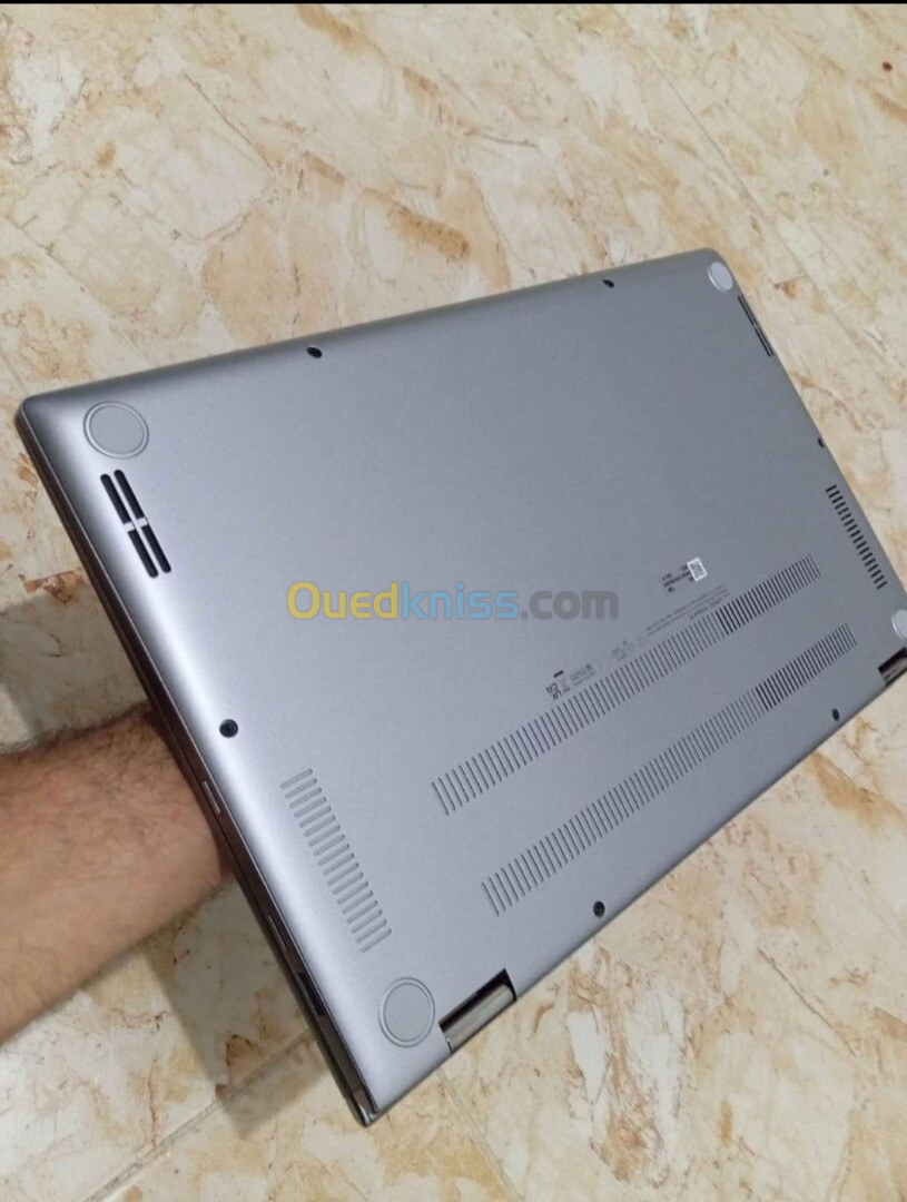  ASUS ZenBook Flip 15