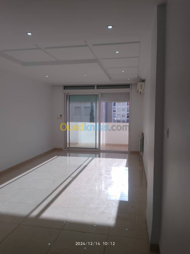 Location Appartement F4 Alger Cheraga