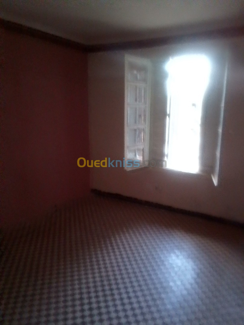 Vente Niveau De Villa F6 Oran Misseghine