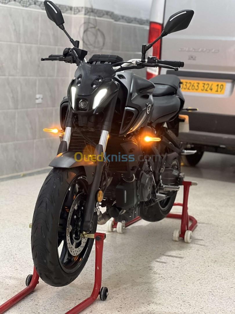 Yamaha Mt07 2023