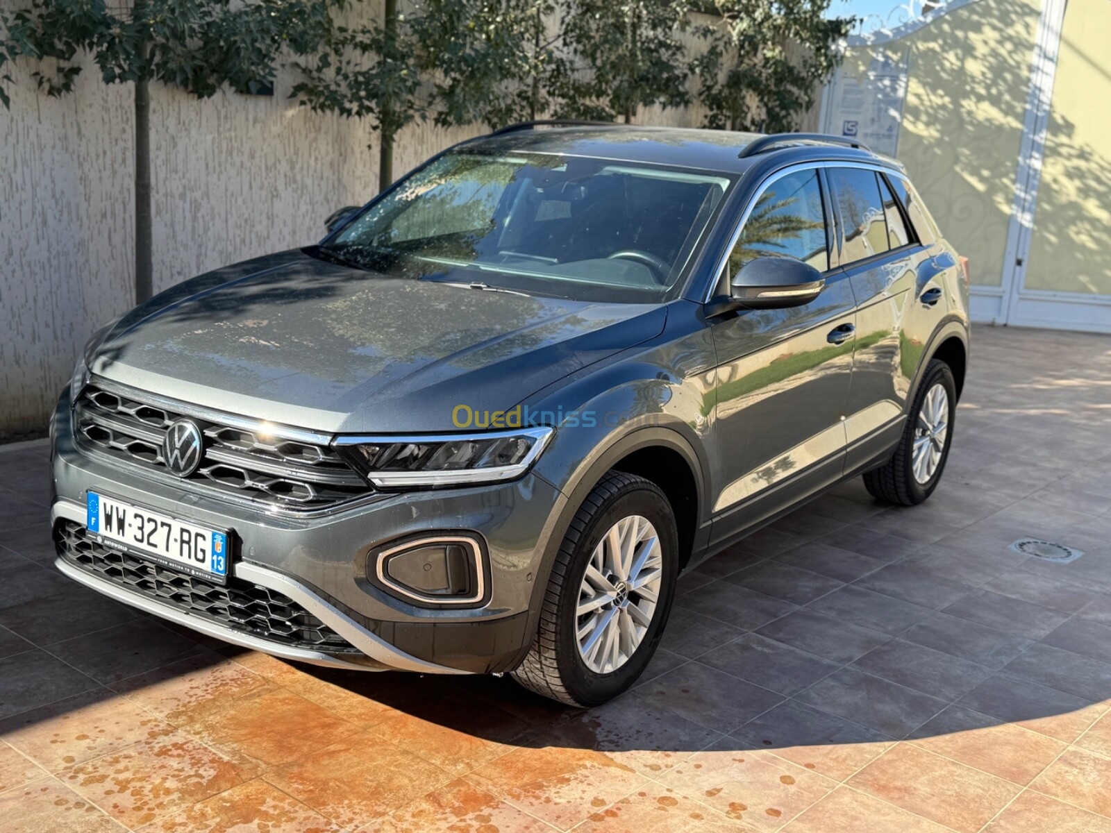 Volkswagen T-Roc 2023 life plus