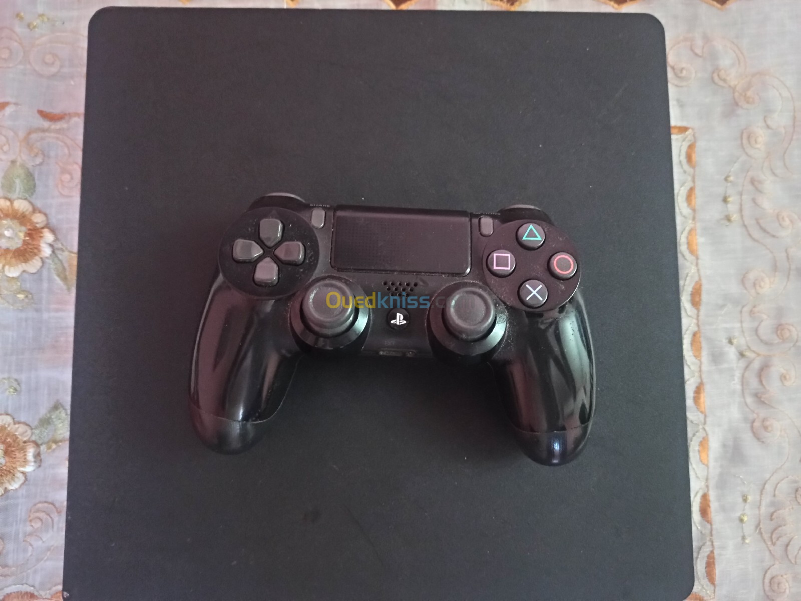 PS 4 Slim 