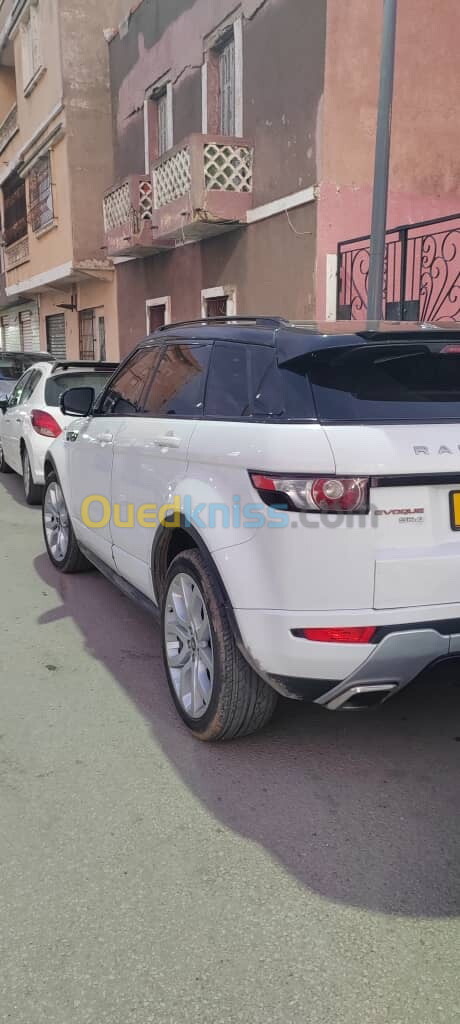 Land Rover Range Rover Evoque 2013 Sparco