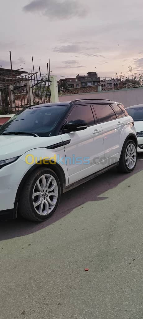 Land Rover Range Rover Evoque 2013 Sparco