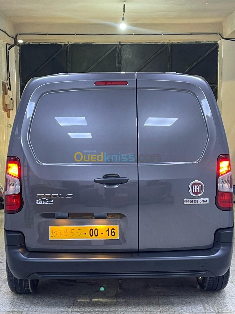 Fiat Doblo 2024 Italien