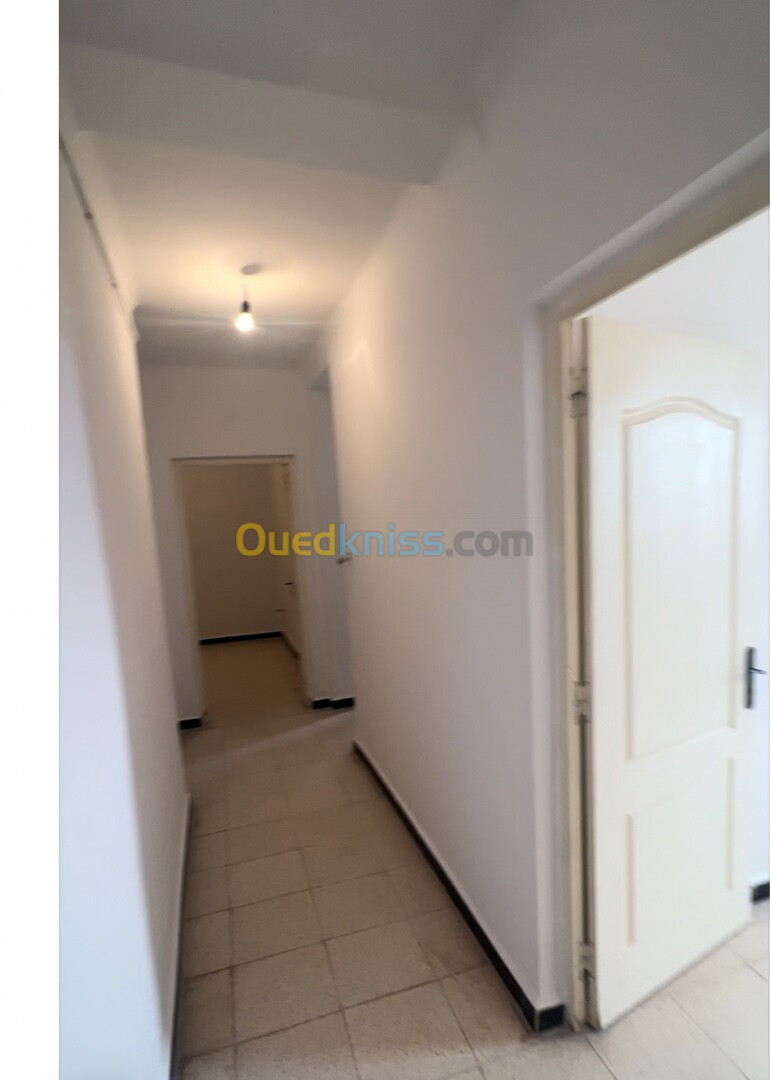 Vente Appartement F3 Tipaza Bou ismail