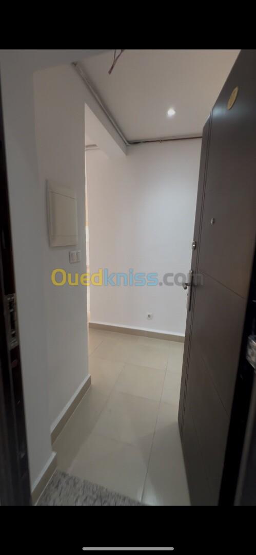 Location Niveau De Villa F3 Alger Zeralda