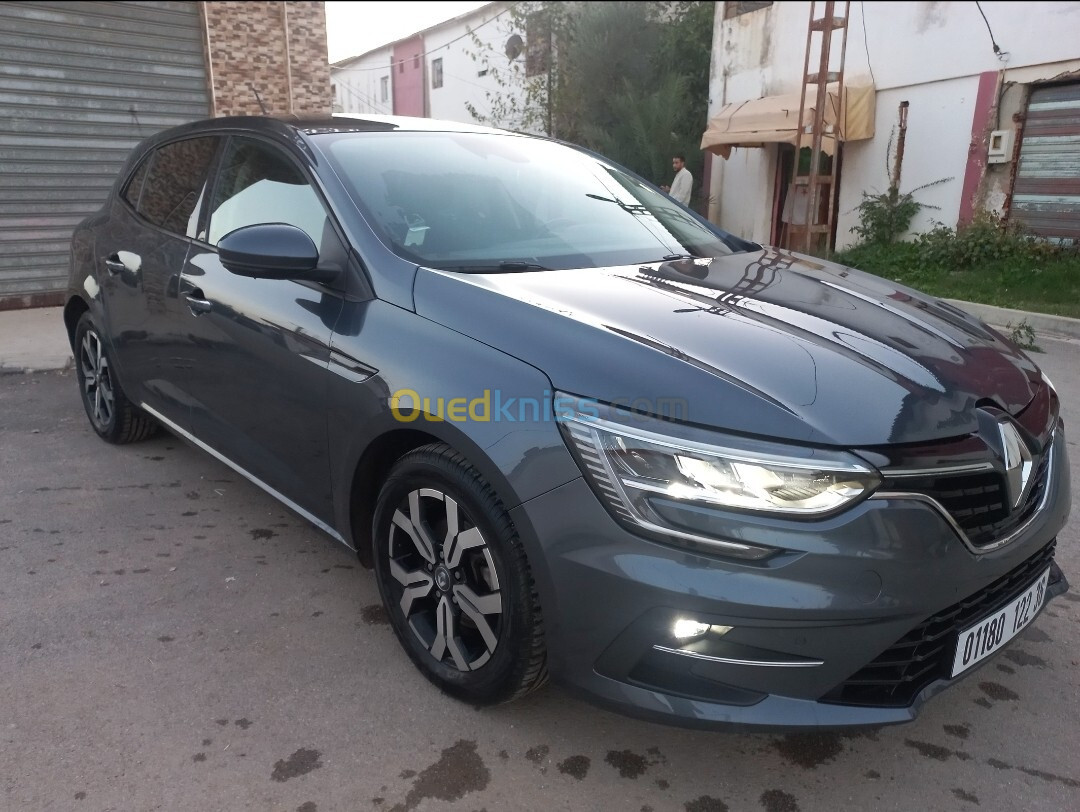 Renault Megane 4 2022 Evoltion