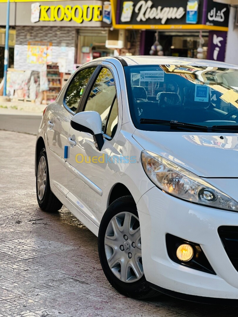 Peugeot 207 plus 2013 207 plus