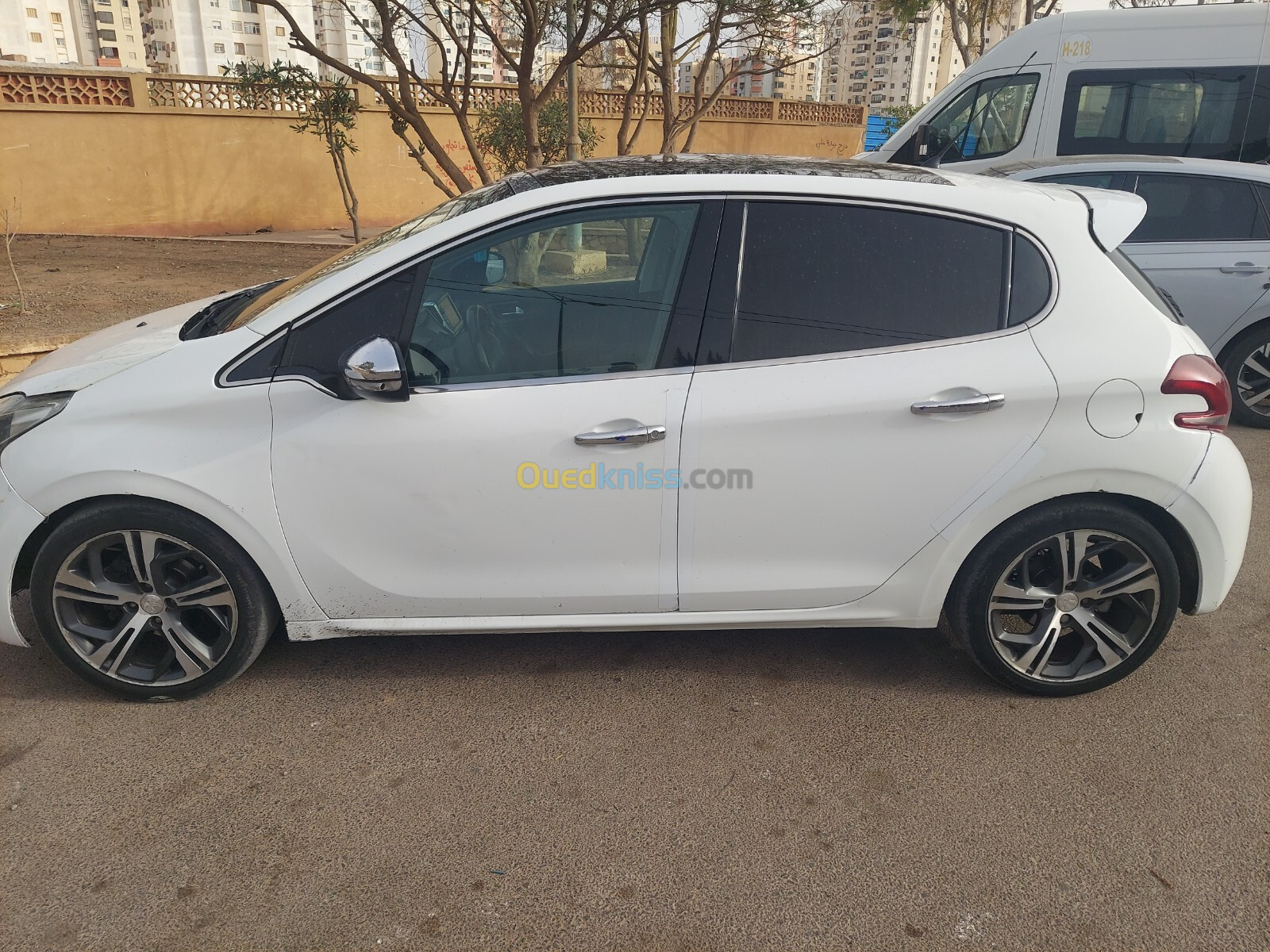 Peugeot 208 2013 Allure