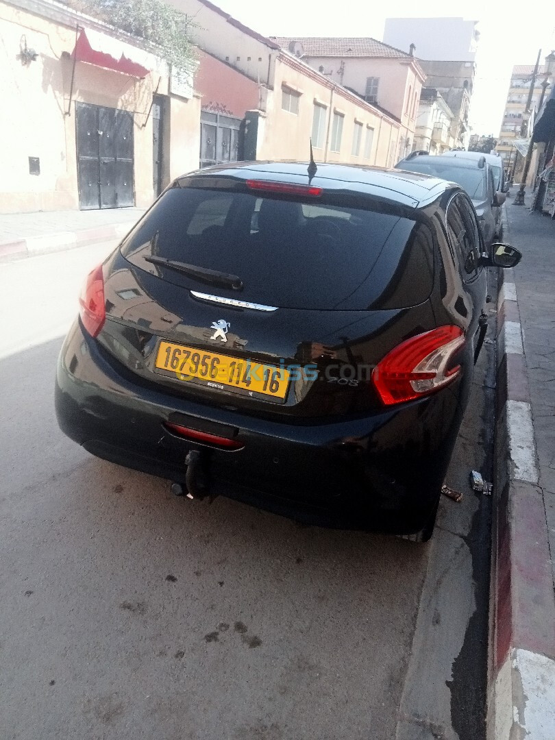 Peugeot 208 2014 Allure