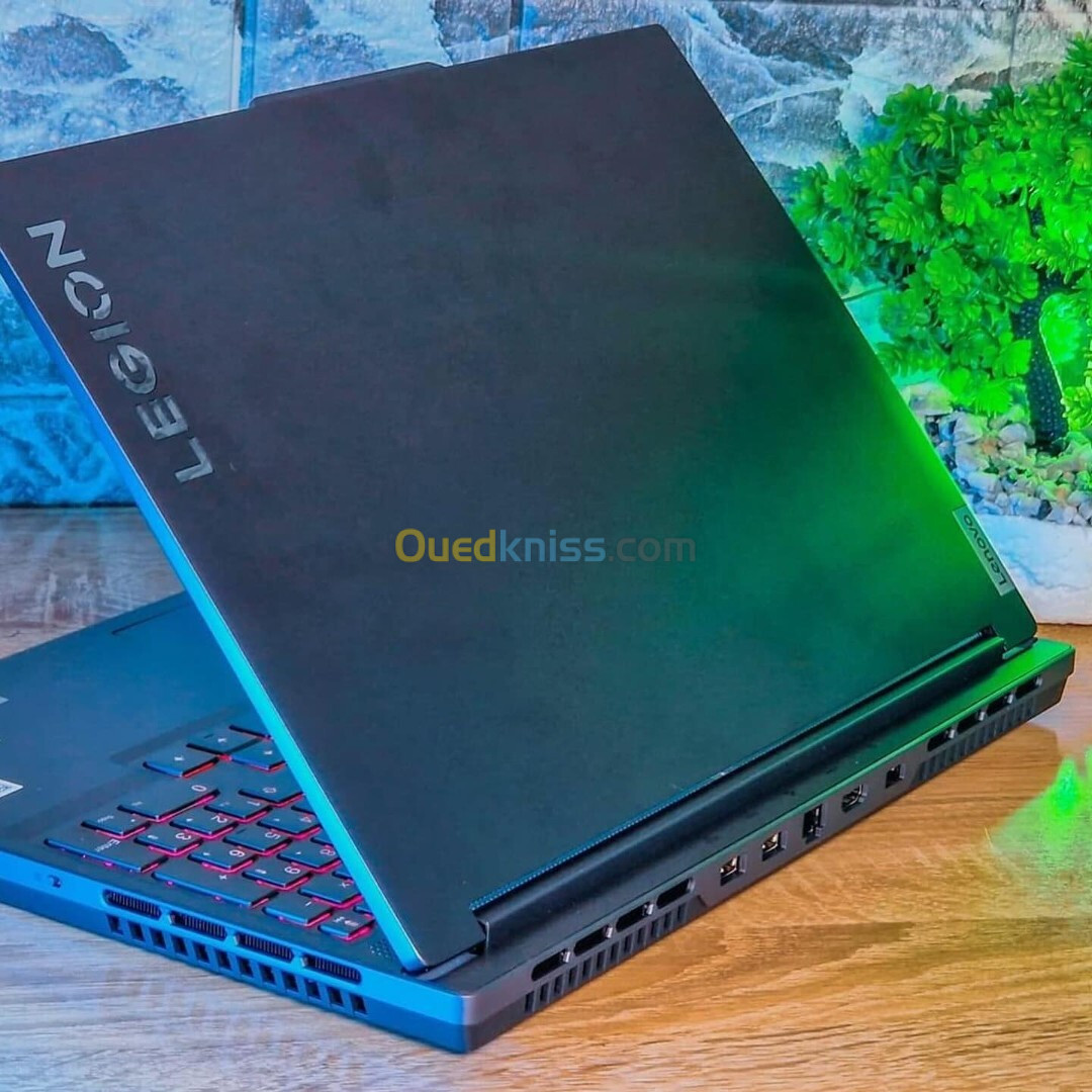 LENOVO LEGION 7 SLIM /  I9 -14900HX/RAM 16 gb DDR5/isk 1024 gb ssd/RTX 4070 08GB/16 POUCE 2.5K 240HZ