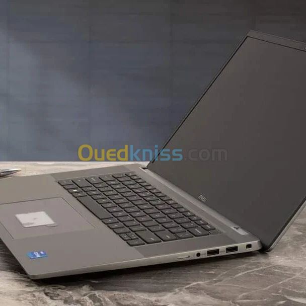 DELL LATITUDE 16 7640/intel I7 -1365U VPRO/ ram 32GB DDR5/disk 256 gb ssd/16.1 pouce FUHD+