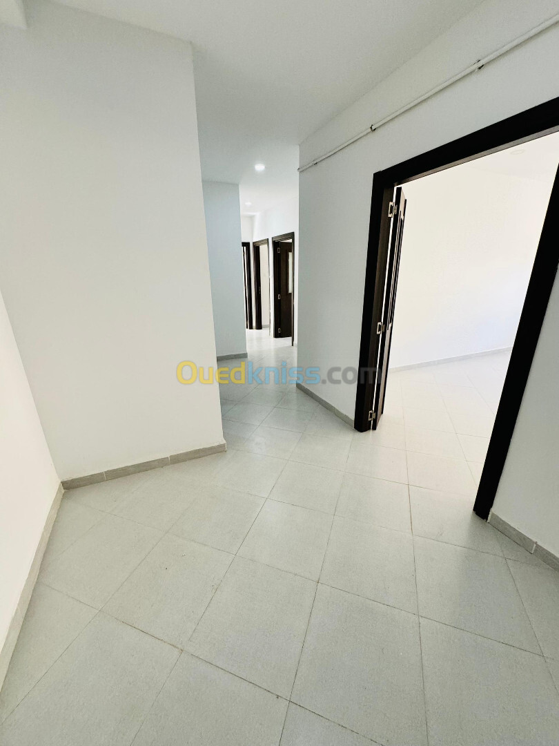 Location Appartement F3 Oran Bir el djir