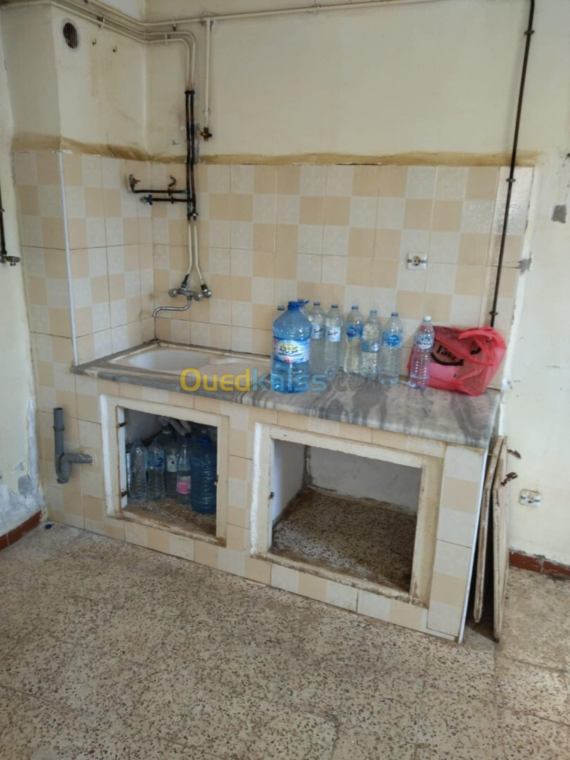 Vente Appartement F3 Alger Ain benian