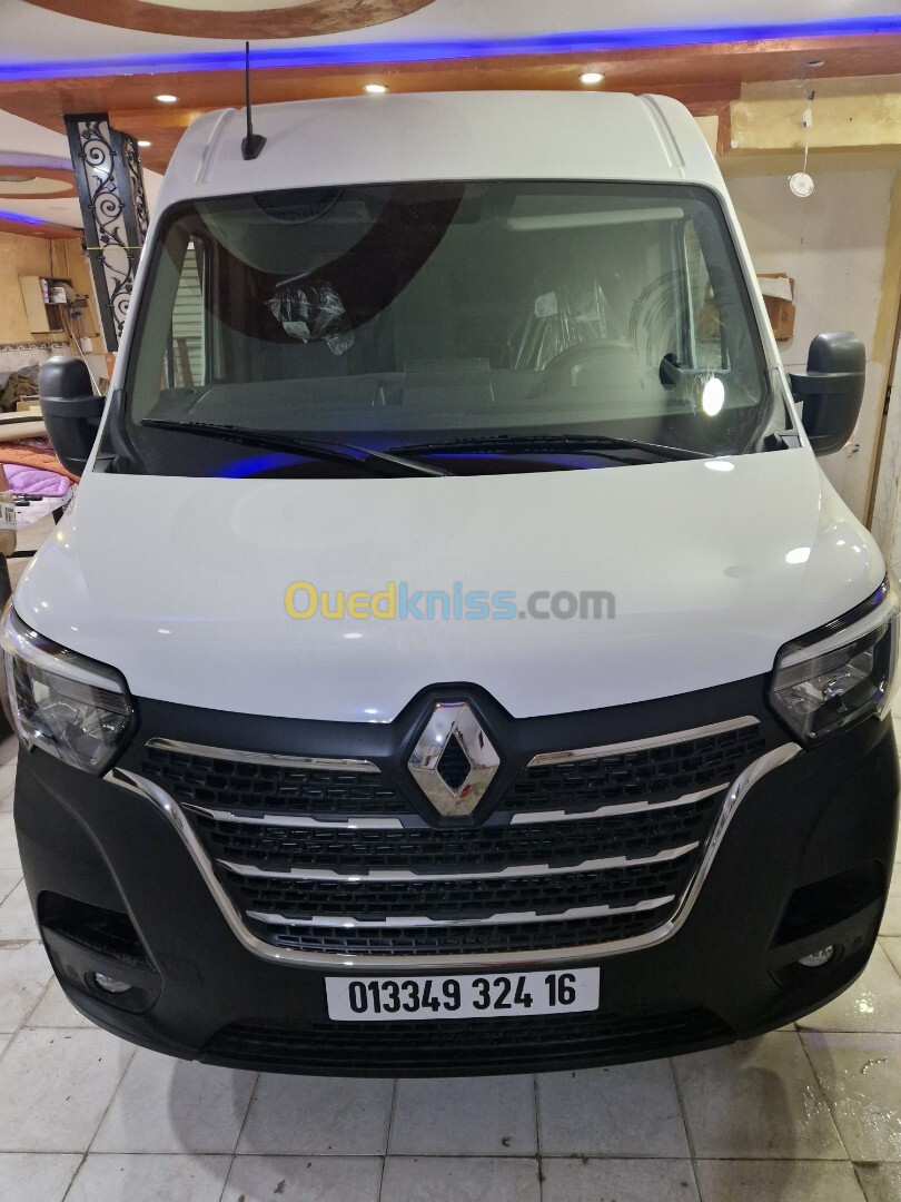 Renault Master 3p 2024