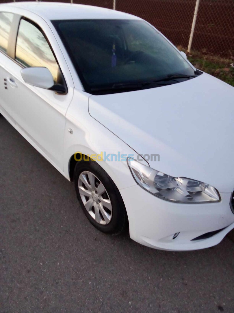 Peugeot 301 2014 Active