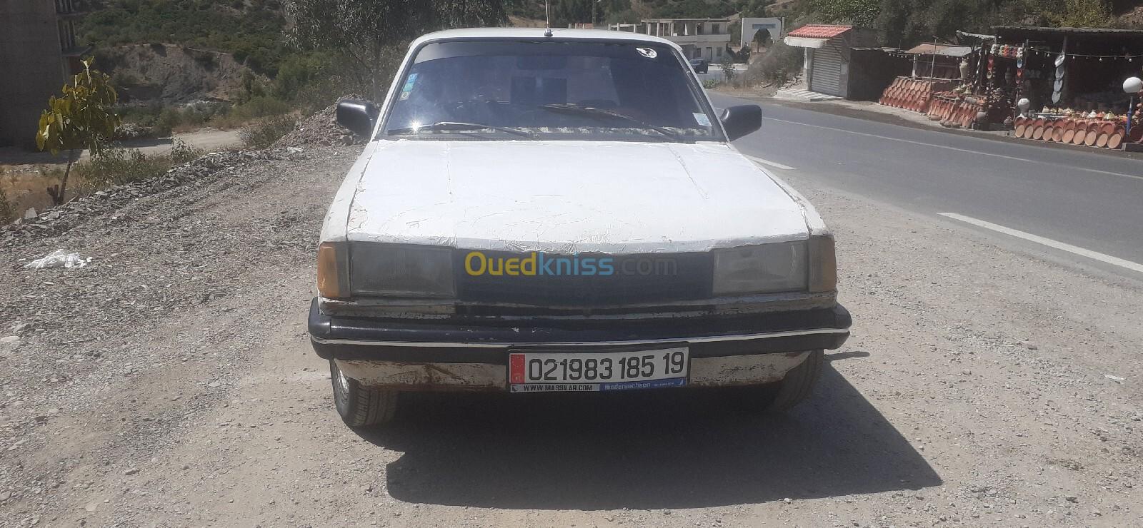 Peugeot 305 1985 305