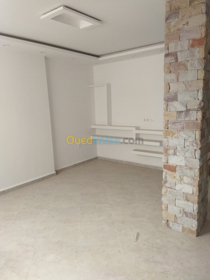 Vente Appartement F3 Alger Bordj el bahri