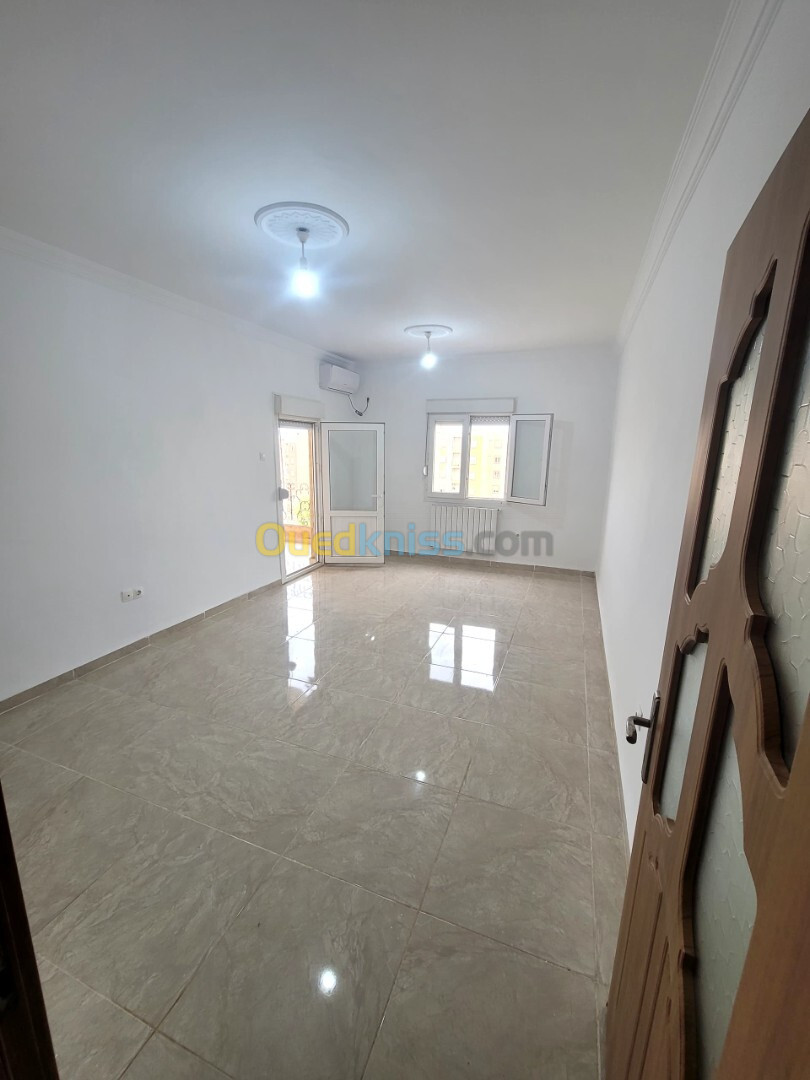 Location Appartement F4 Alger Mahelma