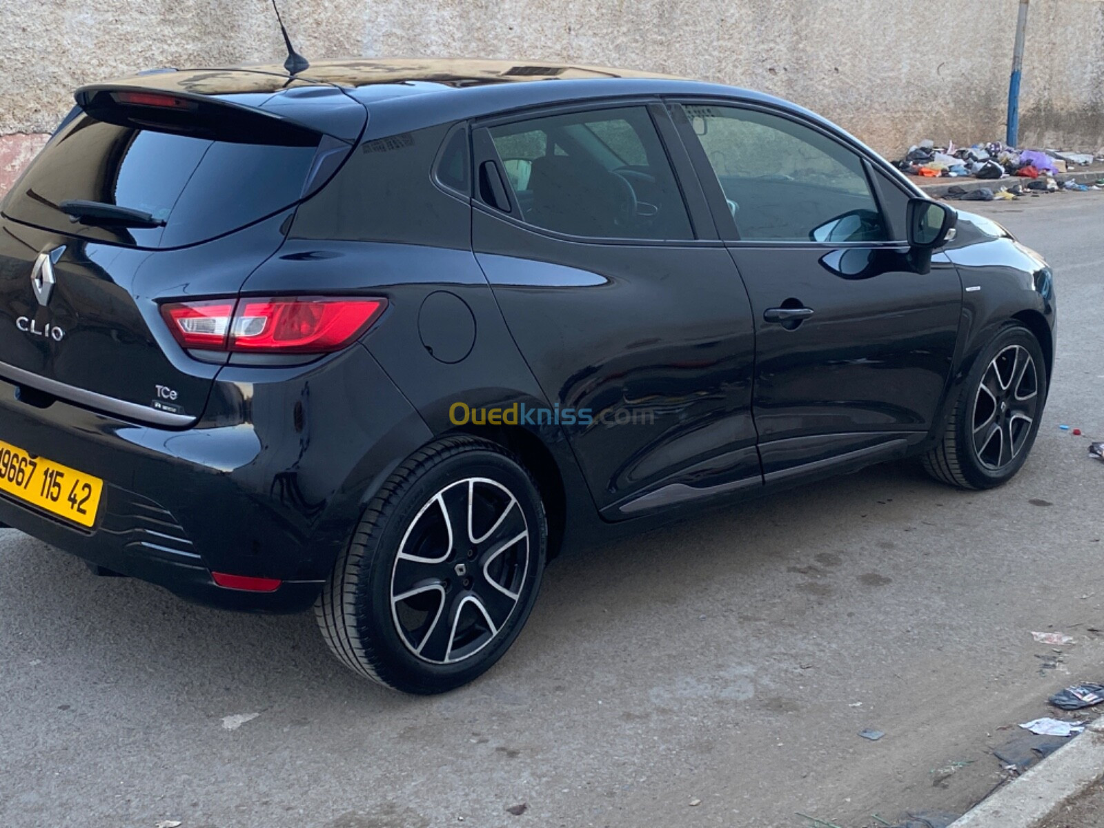 Renault Clio 4 2015 Limited 2