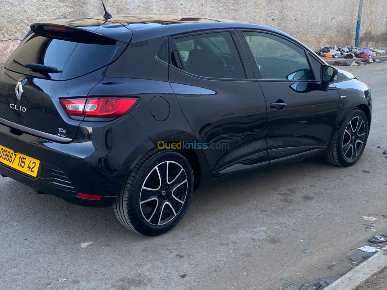 Renault Clio 4 2015 Limited 2