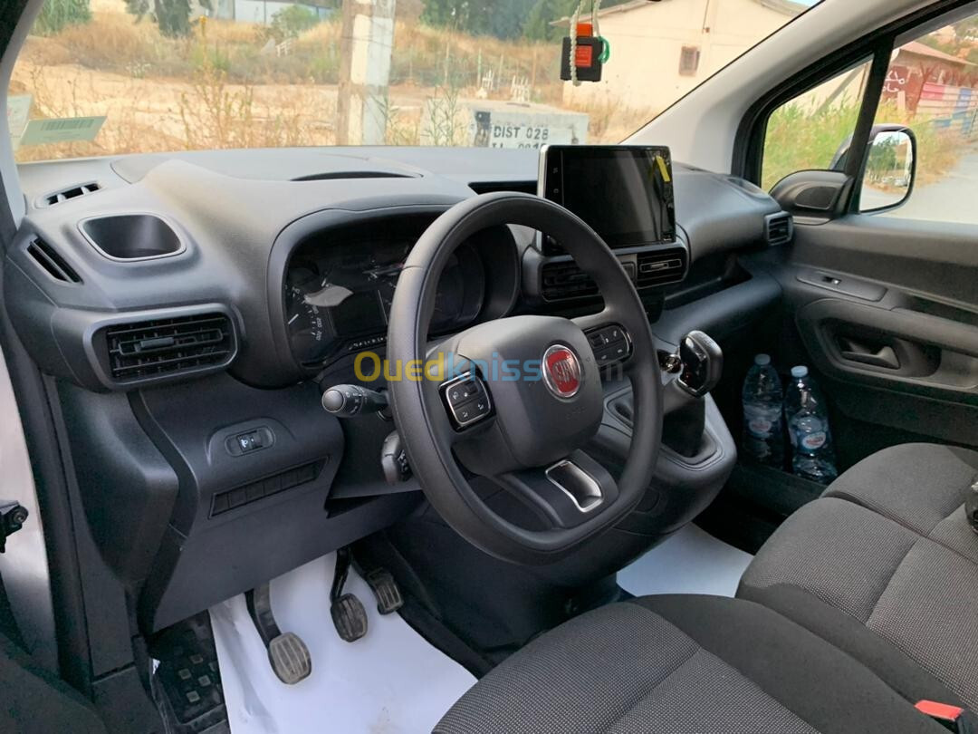 Fiat Doblo 2024 Italien