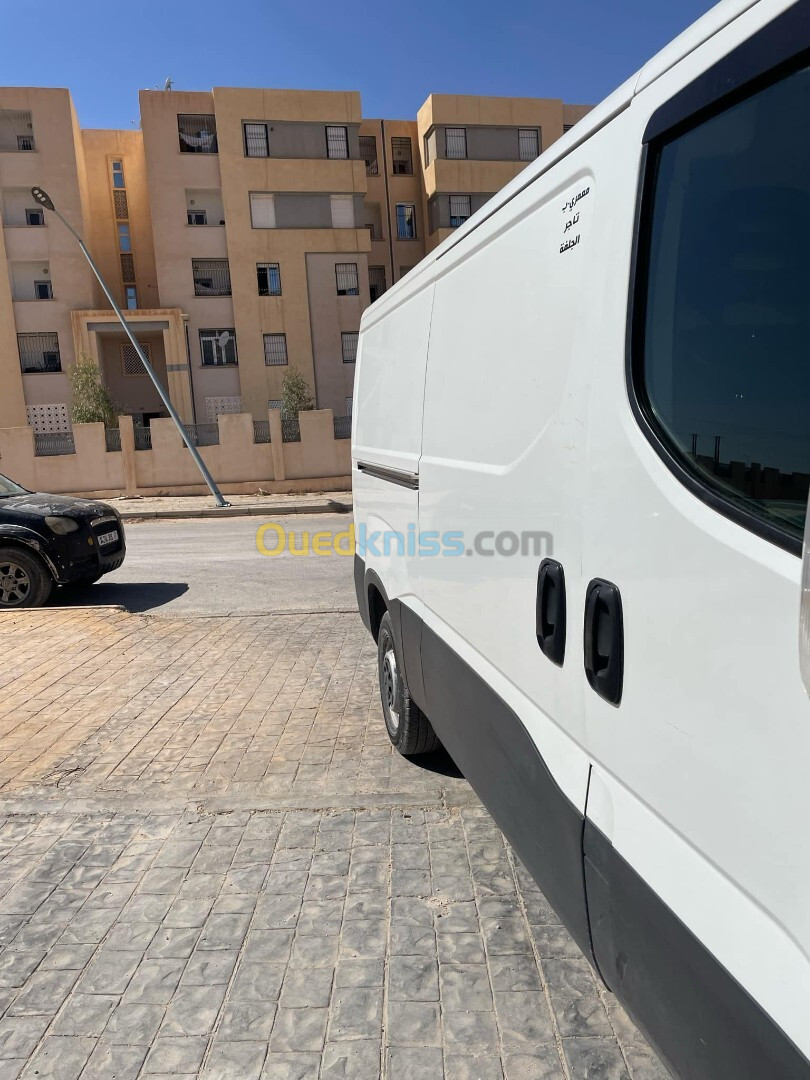 Iveco Daily 2019 C15