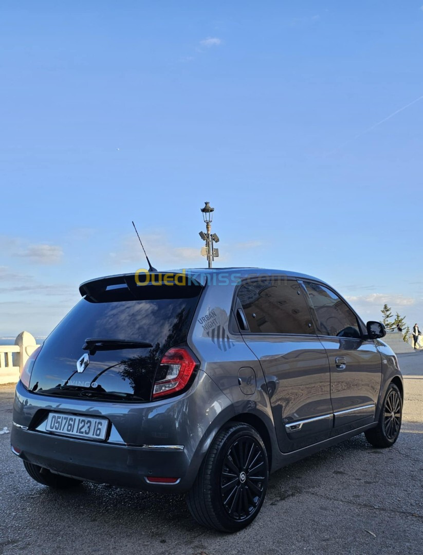 Renault Twingo 2023 Urban Night