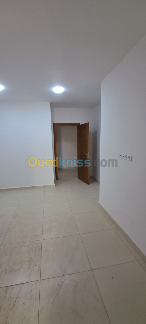 Location Appartement F3 Alger Birkhadem