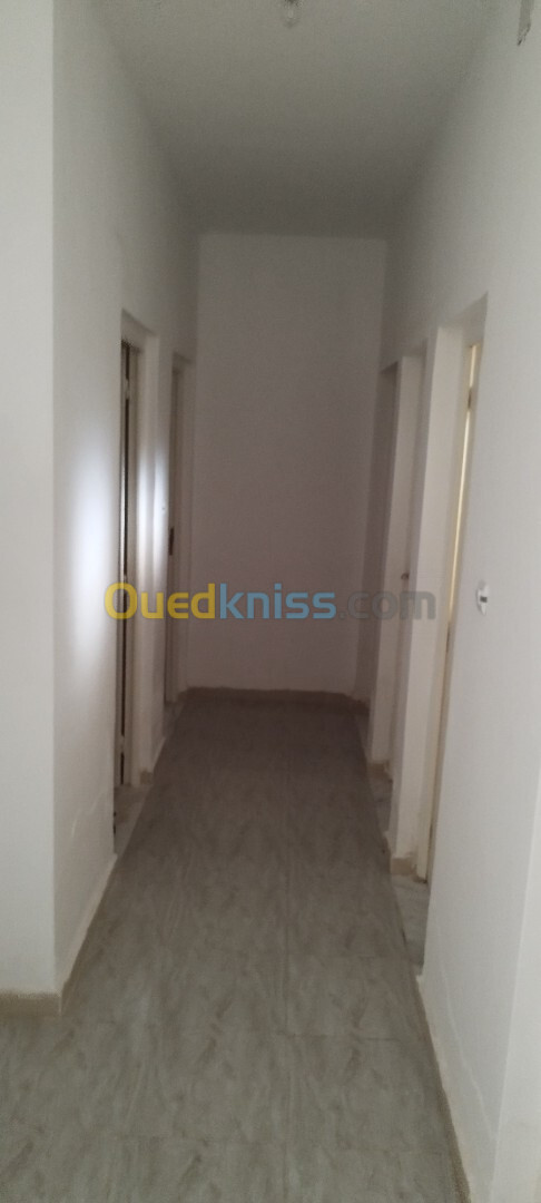 Vente Appartement F4 Relizane Oued rhiou