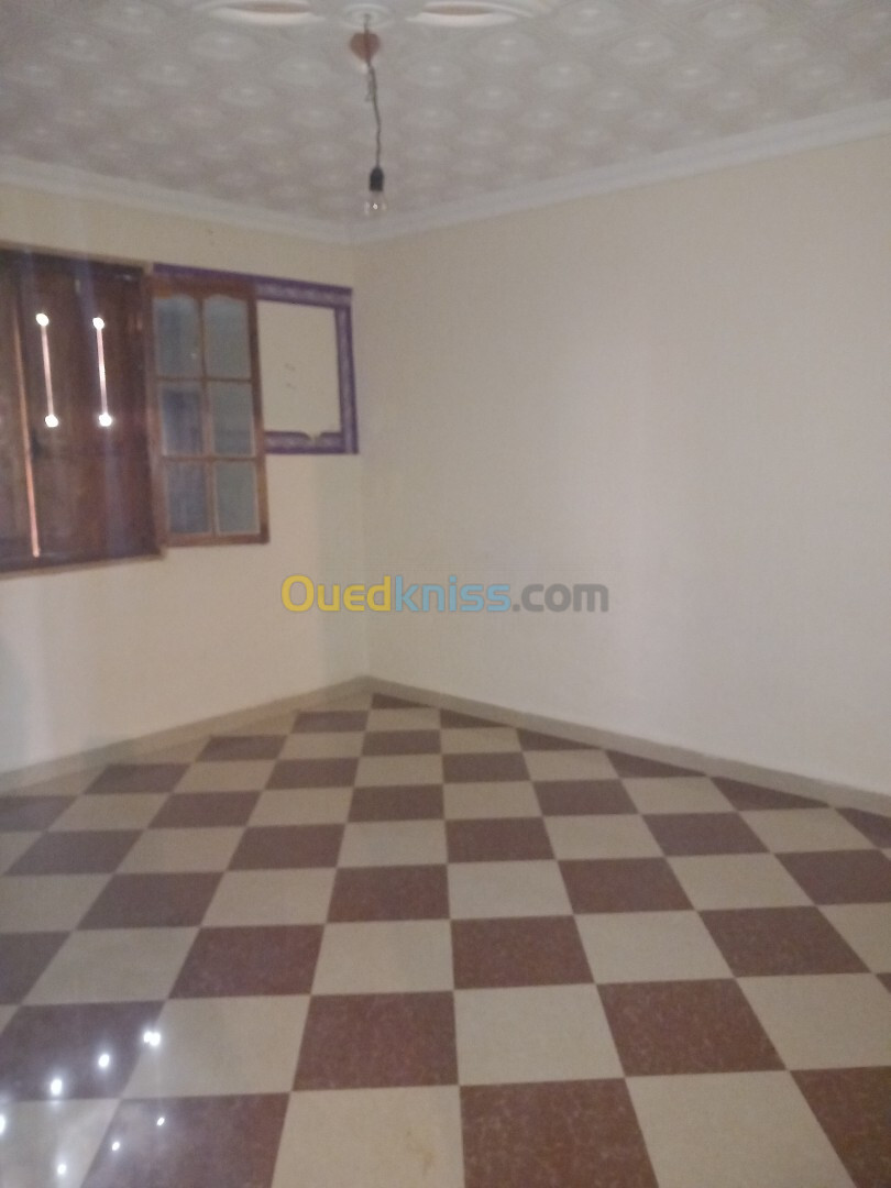 Vente Appartement F3 Mila Bouhatem