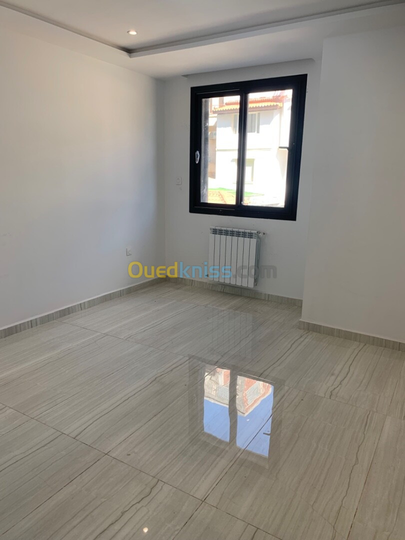 Vente Appartement F4 Alger Dely brahim