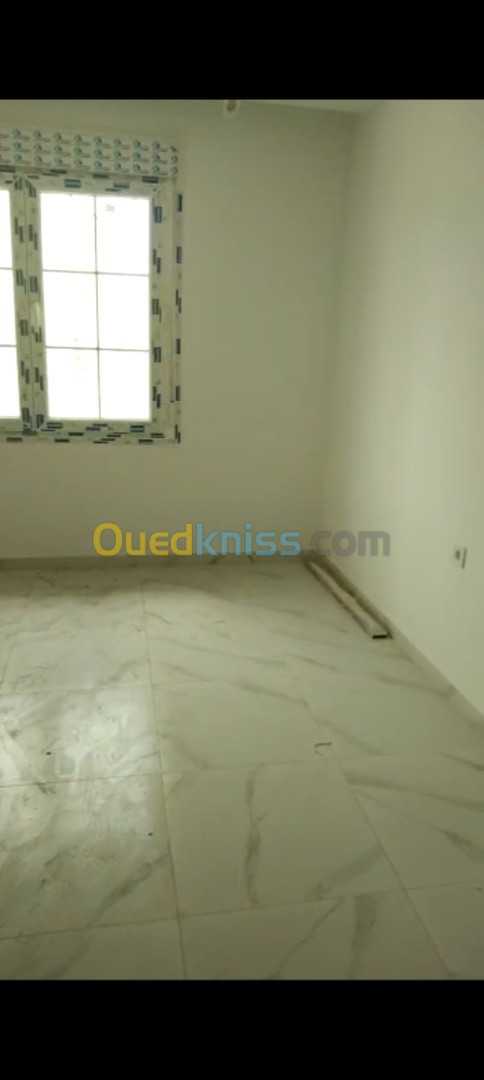 Location Appartement F4 Oran Oran