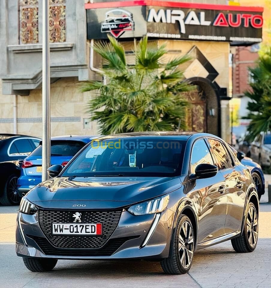 Peugeot 208 2024 GT