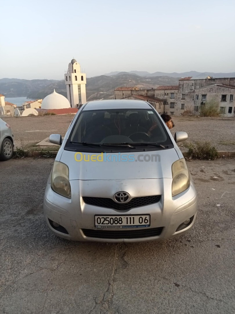 Toyota Yaris 2011 Yaris