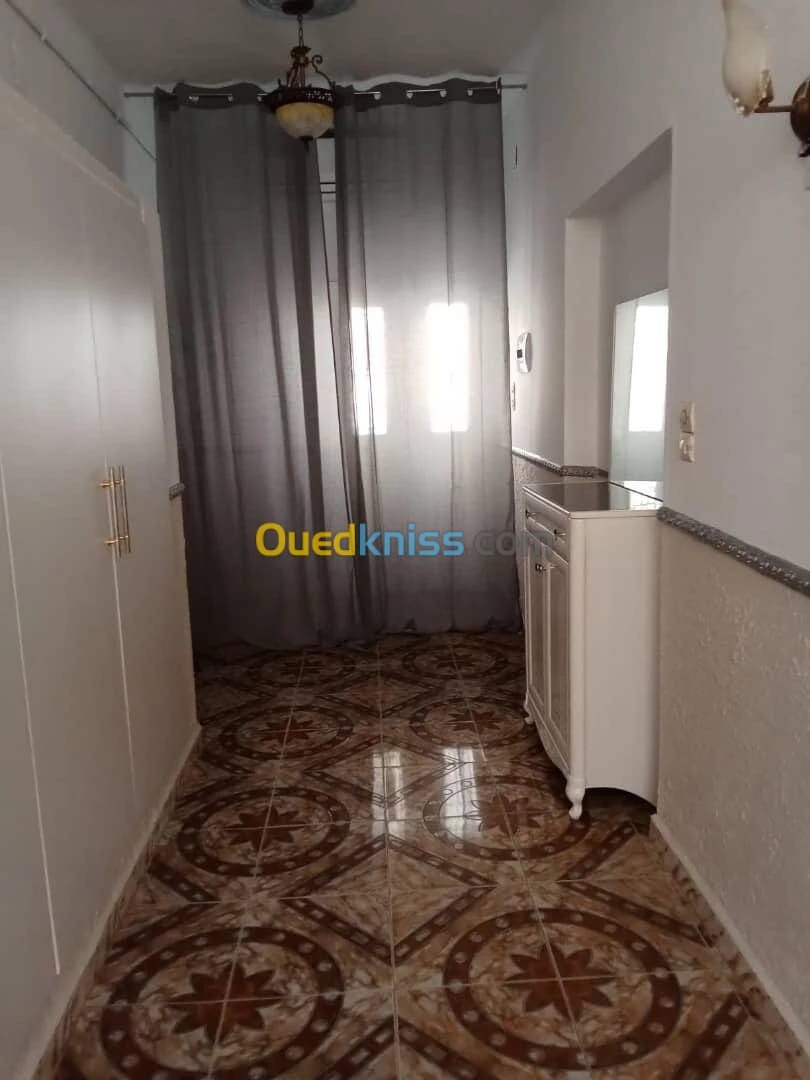 Location Niveau De Villa F2 Mostaganem Mezghrane