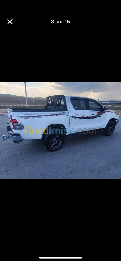 Toyota Hilux Révo 2023 