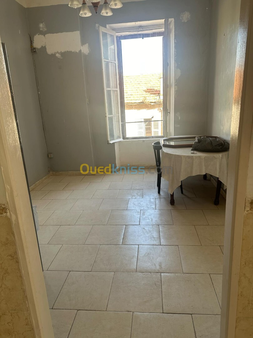 Vente Appartement F3 Alger Alger centre