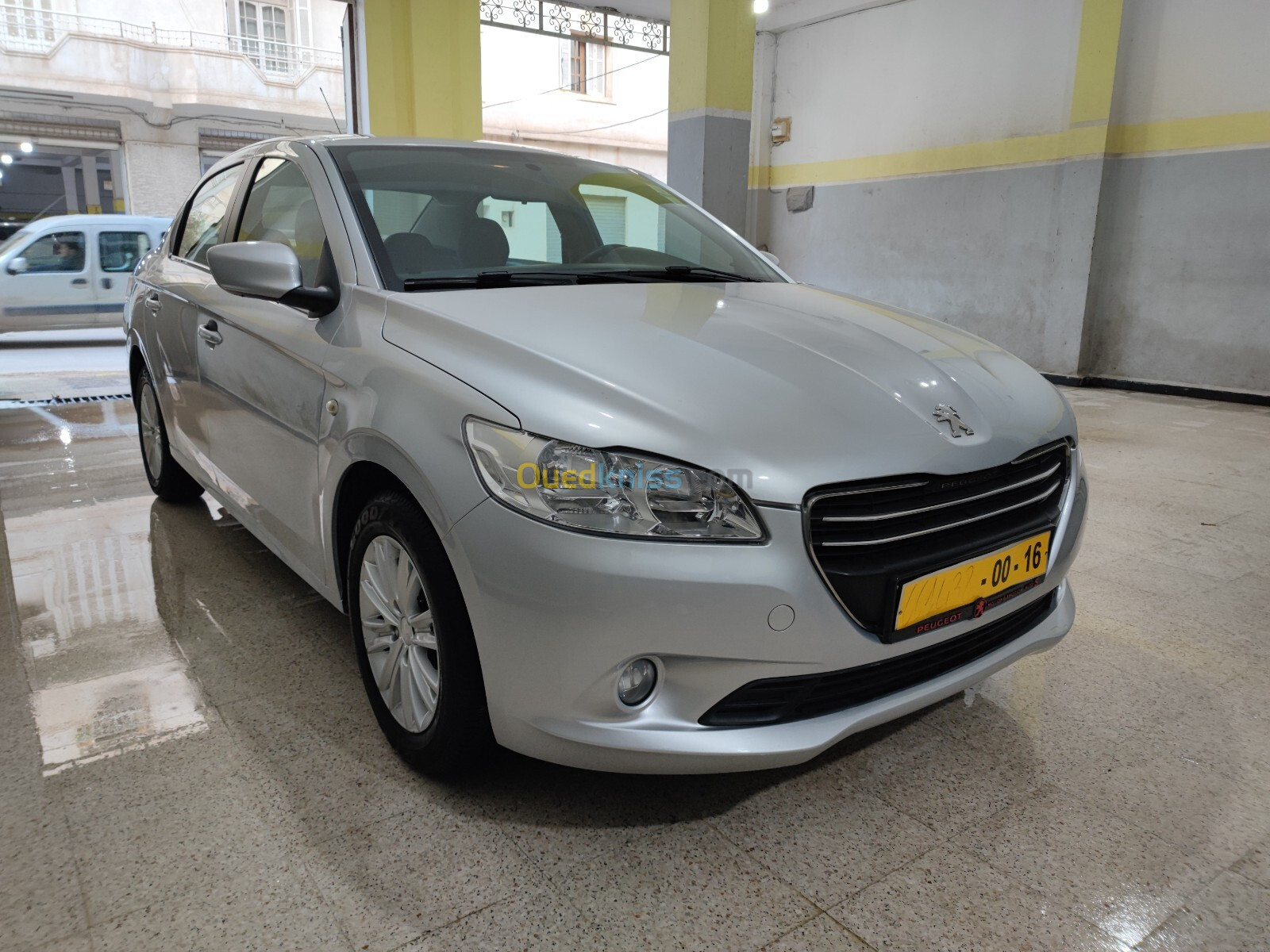 Peugeot 301 2015 Active