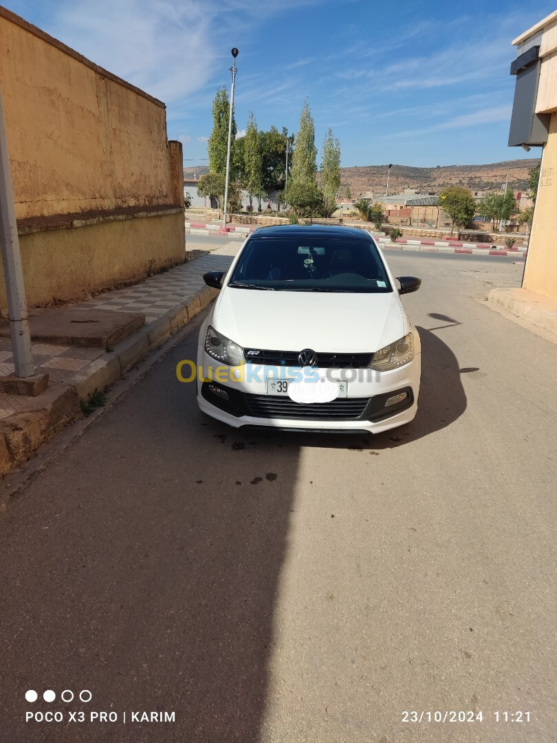 Volkswagen Polo 2014 R-line